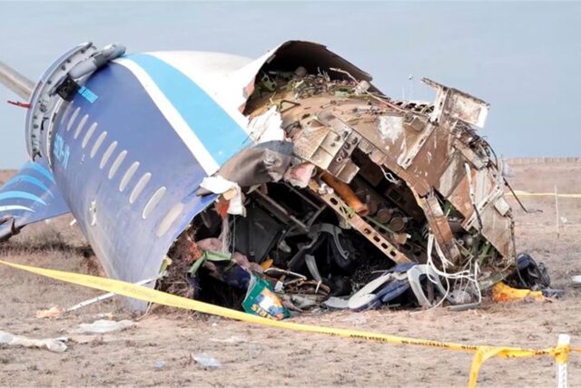 Das Wrack der Embraer 190.