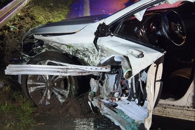 Bei dem Unfall wurde ein Niederländer lebensgefährlich verletzt.
