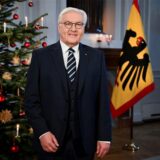 Bundespräsident Steinmeier wirbt zu Weihnachten für den Zusammenhalt in der Gesellschaft.