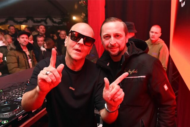 DJ Moguai und Veranstalter Hans Schuster beim Dorstener Winterzauber