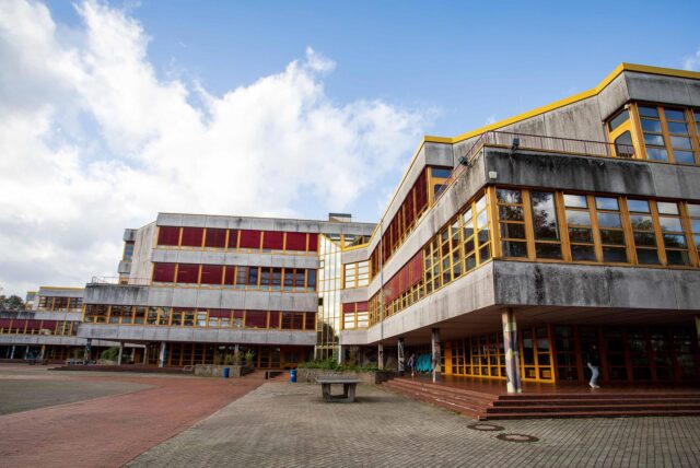 Die Rosa-Parks-Schule von außen.