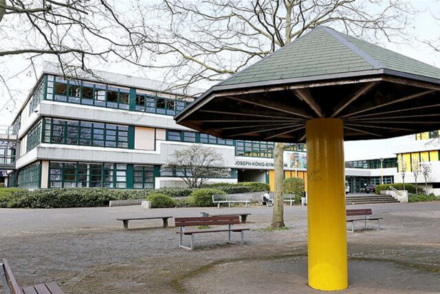 Außenansicht des Joseph-König-Gymnasiums in Haltern