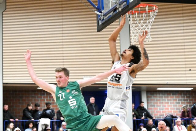 David Verhülsdonk gegen Leon Oshodin