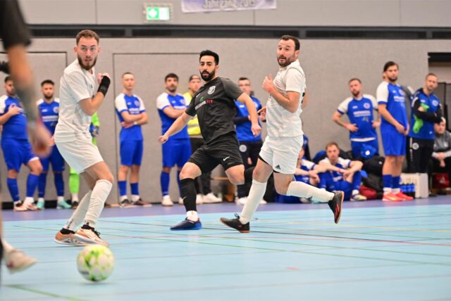 Spielszene aus der Halle zwischen FC Marl und Fenerbahce Marl