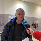 Wirtschaftsreporter Peter Wulle (l.) erzählt, was sich in diesem Jahr in der Thier-Galerie in Dortmund tut.