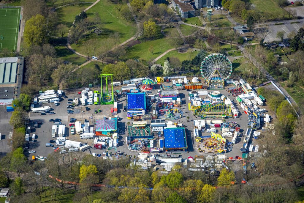 Luftbild der Osterkirmes Luftbild der Osterkirmes