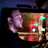 Valery Gultjaev räumt im Winter für die EDG Dortmunds Straßen frei.