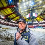 Zum 40. Mal moderiert Tommi Deitenbach den ADAC Supercross in der Westfalenhalle in Dortmund. „Den Spaß, den ich selber an diesem Sport habe, den möchte ich weitergeben“, sagt er.