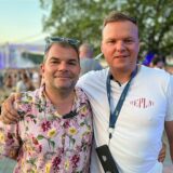 Martin Königsmann im Hawaiihemd und Martin Kleimann im weißen T-Shirt