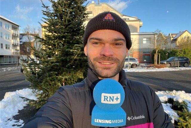 Seit dem ersten Adventswochenende stand der Weihnachtsbaum auf dem Neuroder Platz auf Schwerin. Jetzt wurde er beim „Knut“ gefällt. Reporter Luca Füllgraf wra live dabei.