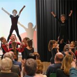 Die Cheerleader des BSV Wulfen sorgten beim Neujahrsempfang der Dorstener SPD für einen stimmungsvollen Auftritt.