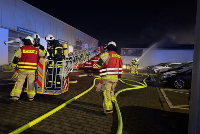 Zu einem Brandeinsatz wurde die Feuerweht am Montag in das Industriegebiet Dorsten-Ost gerufen