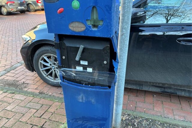 Aufgeknackter Parkscheinautomat in Haltern