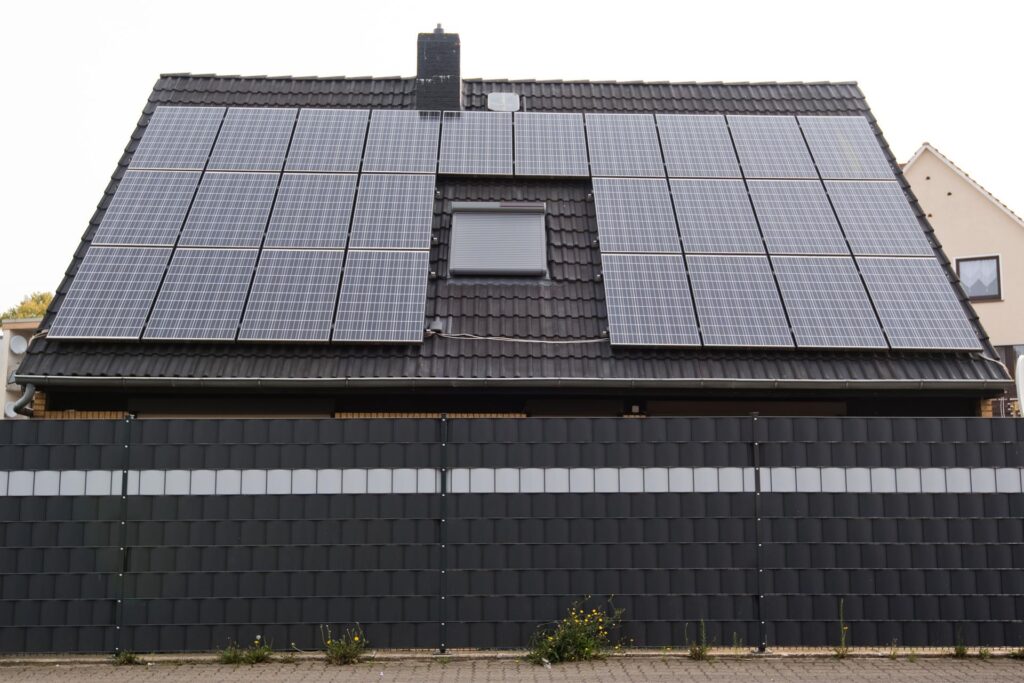Der Ausbau von Solaranlagen ist in Castrop-Rauxel zwar 2024 weit größer gewesen als 2022 (4400 statt 2800 Anlagen). Aber 2023 waren es 6350 Anlagen in einem Jahr. 
