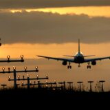 Späte Landungen sind am Dortmunder Flughafen weiterhin möglich.