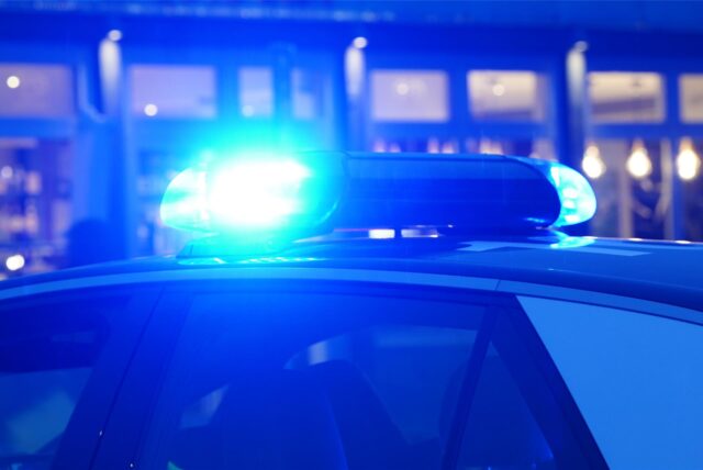 Eine Frau steigt in den Bus in Datteln. (Symbolbild)