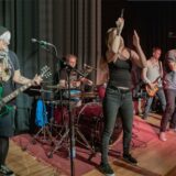 Die Band El Mobileh