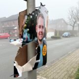 Das Wahlplakat zeigt Nicklas Kappe, der für die CDU im Wahlkreis 124 (Dorsten, Bottrop, Gladbeck) als Direktkandidat bei der Bundestagswahl antritt. Unbekannte haben es am Donnerstagabend (16.1.) in Brand gesteckt.