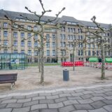 Das Gebäude der Staatskanzlei von Nordrhein-Westfalen gesehen von der dem Rhein zugewandten Seite.