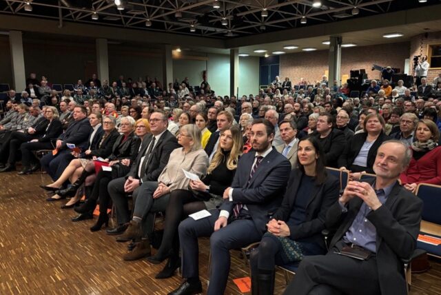 Besucher beim Neujahrsempfang 2025 in Haltern