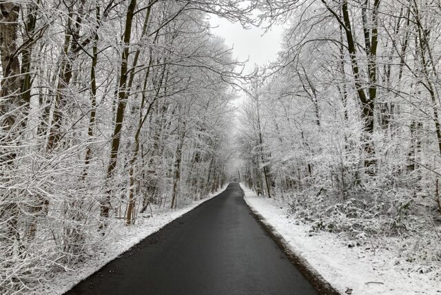 Schnee an der Knappenstraße in Marl-Hamm