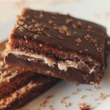 Eine Mutter aus Witten hat in ihrer Wohnung mit Cannabis versetzte Brownies liegen gelassen – ein Kleinkind vergiftete sich. Jetzt wurde die Frau verurteilt. (Symbolbild)