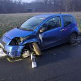 Blauer Unfallwagen