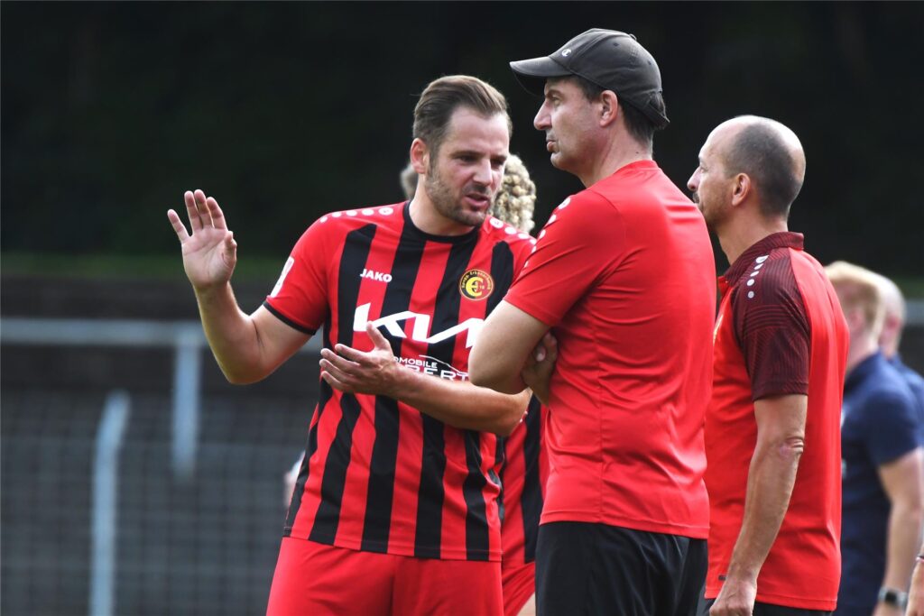 Spieler- und Trainerlegende der Spvgg. Erkenschwick nebeneinander: Stefan 