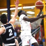 Basketball Regionalliga West 24. Januar 2025, Rosa-Parks-Halle. Hertener Löwen – DTV Köln 75:66. Gilbert Gyamfi erzielte schon vor der Pause 20 Punkte, am Ende waren es 24.