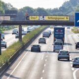 Die Autobahn 42 auf Höhe der Anschlussstelle Bladenhorst.