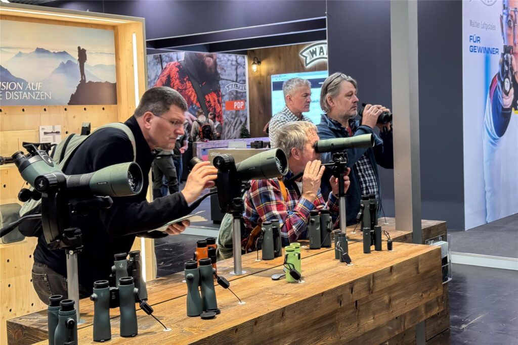 Europas größte Jagdmesse "Jagd und Hund" findet aktuell in den Westfalenhallen statt. Unser Foto-Reporter hat sich am ersten Besucher-Tag dort umgesehen.