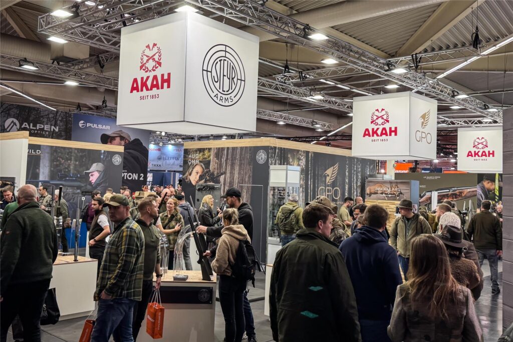 Europas größte Jagdmesse "Jagd und Hund" findet aktuell in den Westfalenhallen statt. Unser Foto-Reporter hat sich am ersten Besucher-Tag dort umgesehen.