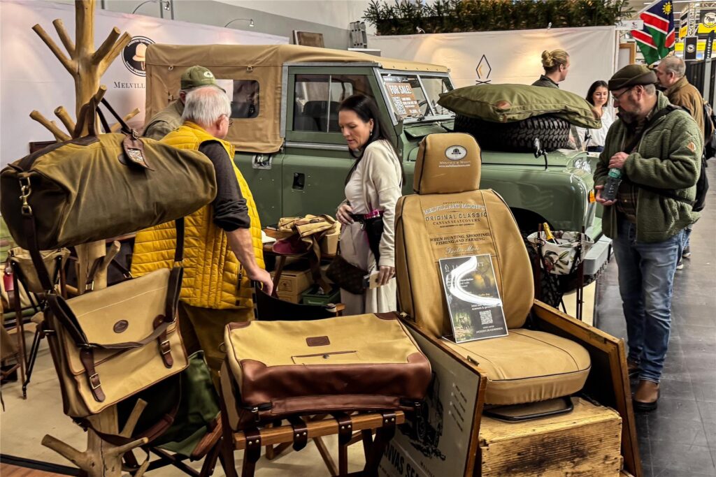 Europas größte Jagdmesse "Jagd und Hund" findet aktuell in den Westfalenhallen statt. Unser Foto-Reporter hat sich am ersten Besucher-Tag dort umgesehen.