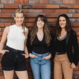Helen Dieckhöfer, Sarah Klinkhammer und Franziska Beschorner, die Influencerinnen hinter dem YouTube-Kanal „Wir lieben Steuern“.