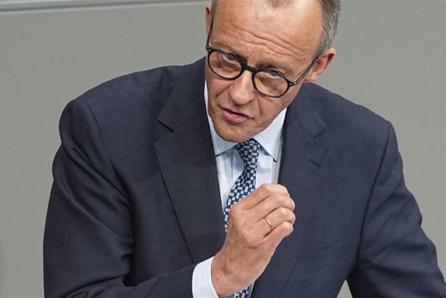 Unionskanzlerkandidat Friedrich Merz während seiner Bundestagsrede