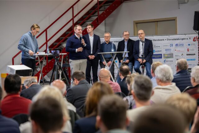 Fünf der Bundestagskandidaten standen lokalen Wirtschaftsvertretern in Dorsten-Lembeck Rede und Antwort