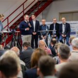 Fünf der Bundestagskandidaten standen lokalen Wirtschaftsvertretern in Dorsten-Lembeck Rede und Antwort