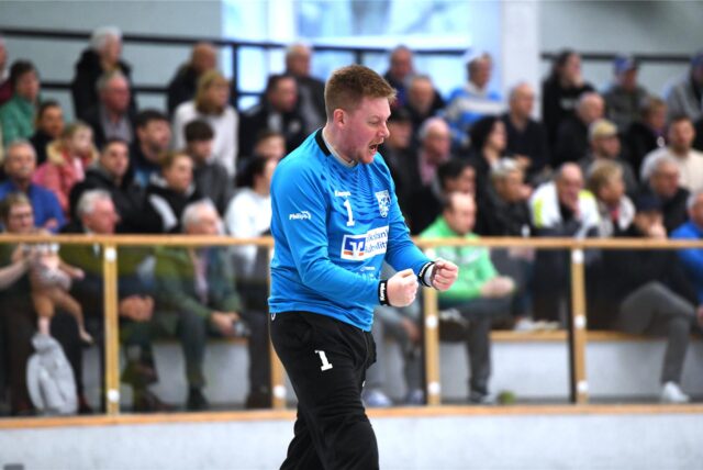 Nach seinem Fußbruch endlich wieder fit: Westerholts Keeper Björn Otterbach.