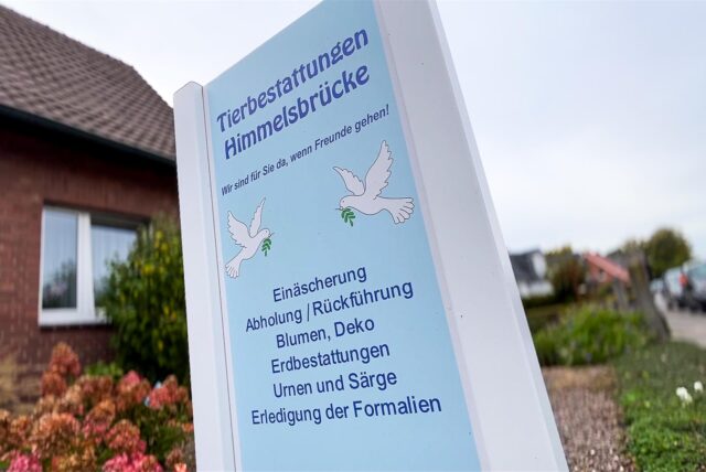 Das Tierbestattungsunternehmen Himmelsbrücke in Vreden ist in einen Skandal verwickelt. Das System dahinter.