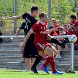 Marvin Sachsenweger (l.), hier 2018 im Trikot des FC/JS Hillerheide (heute ETG Recklinghausen), spielt nun für die Sportfreunde aus Stuckenbusch.