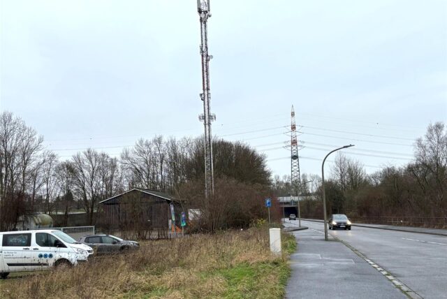 Der Langenacker wird ausgebaut und deswegen über mehrere Monate für den Autoverkehr gesperrt.