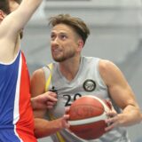 Florian de Wal im Zweikampf