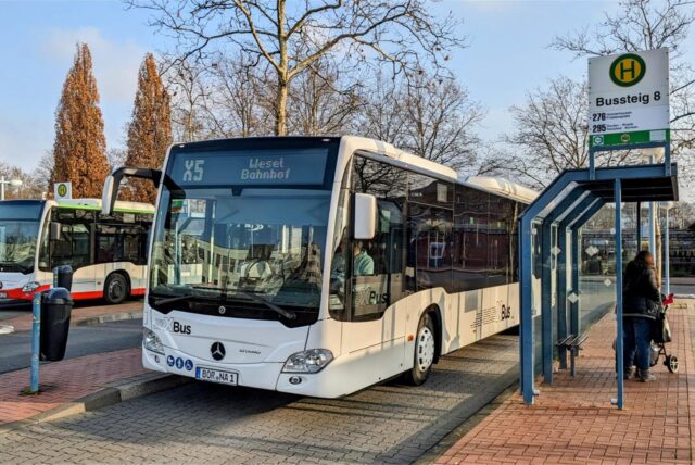 Ein Bus am Busbahnhof in Dorsten