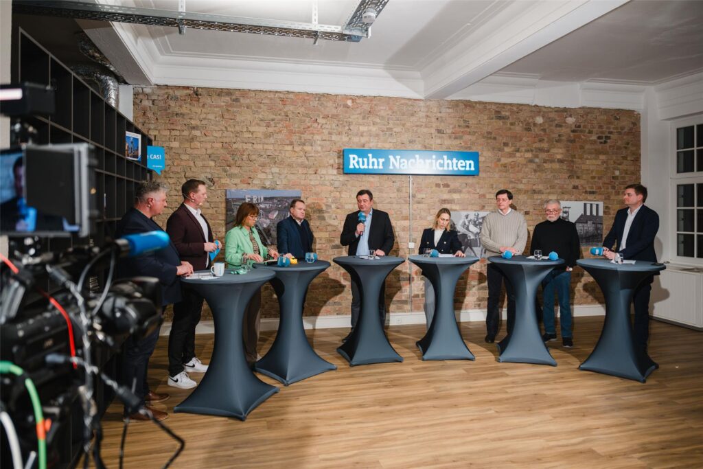 Bei der Wahlarena trafen in der Redaktion der Ruhr Nachrichten in Castrop-Rauxel am 6.2.2025 sieben Direktkandidaten zur Bundestagswahl aus dem Wahlkreis 120 Recklinghausen I aufeinander.