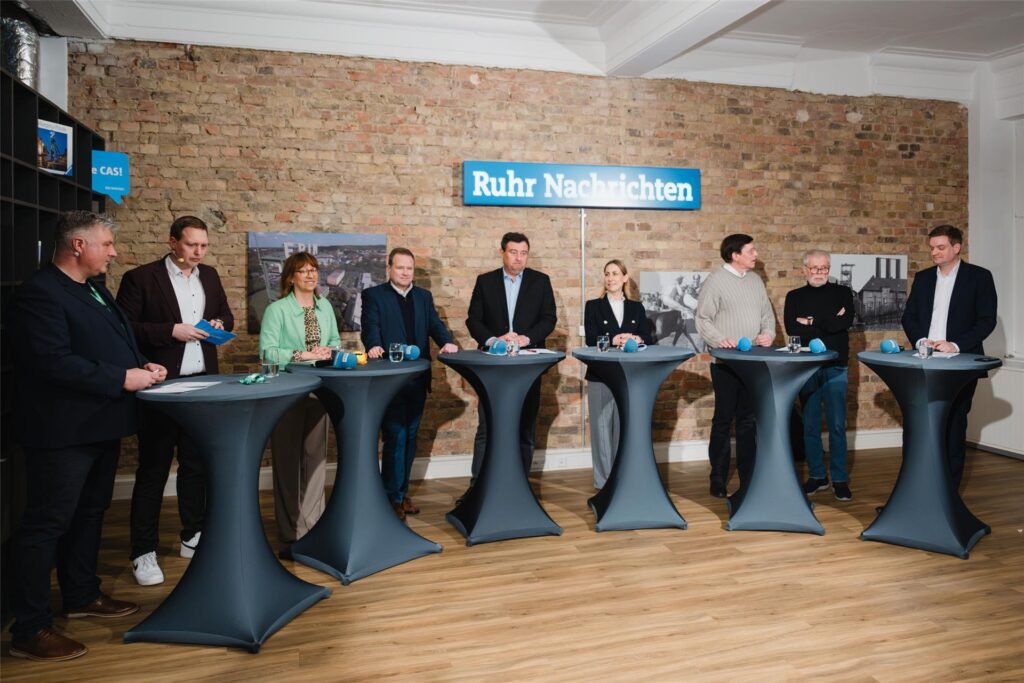 Bei der Wahlarena trafen in der Redaktion der Ruhr Nachrichten in Castrop-Rauxel am 6.2.2025 sieben Direktkandidaten zur Bundestagswahl aus dem Wahlkreis 120 Recklinghausen I aufeinander.