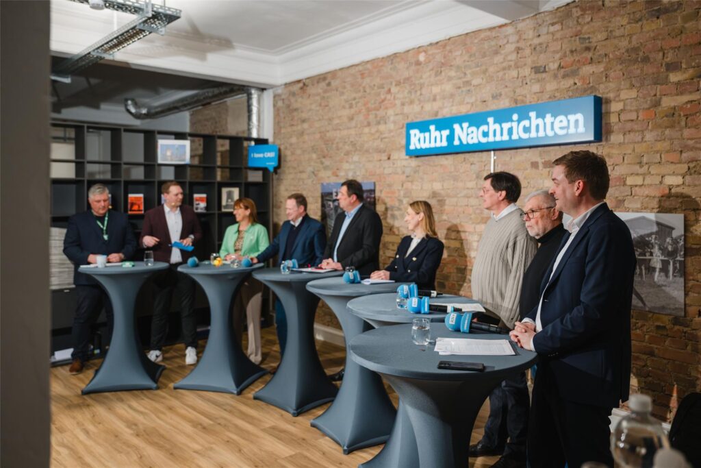 Bei der Wahlarena trafen in der Redaktion der Ruhr Nachrichten in Castrop-Rauxel am 6.2.2025 sieben Direktkandidaten zur Bundestagswahl aus dem Wahlkreis 120 Recklinghausen I aufeinander.