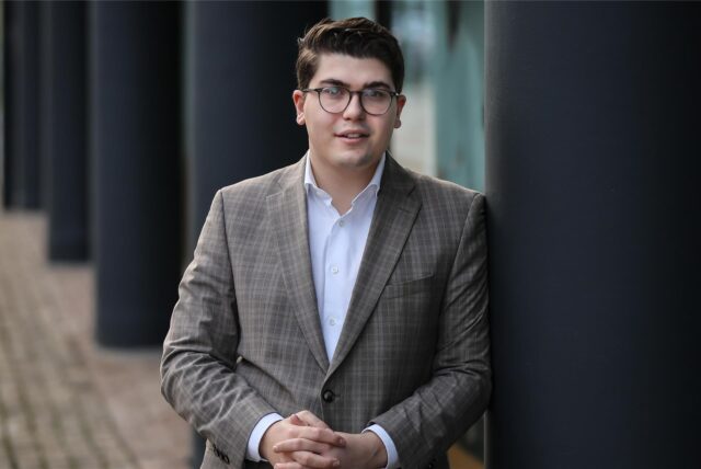Nils Mehrer (FDP) kandidiert im Wahlkreis Dortmund II für den Bundestag.