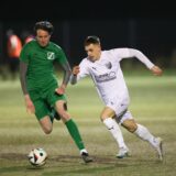 Spieler von GS Cappenberg und BW Alstedde im Zweikampf.