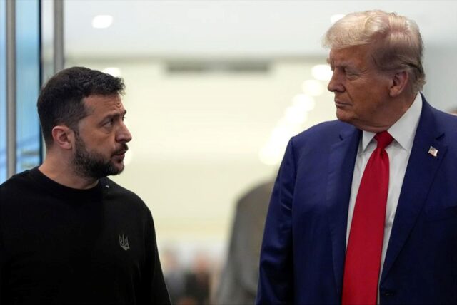 Selenskyj und Trump sprechen miteinander.
