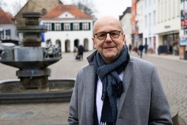 Andreas Bucksteeg auf dem Marktplatz in Dorsten